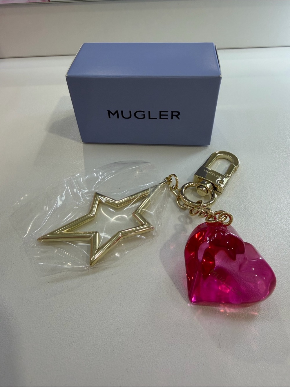 Mugler Alien Pulp Heart Charm
Key Ring